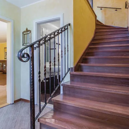 Stunning In With Wifi Rovigno