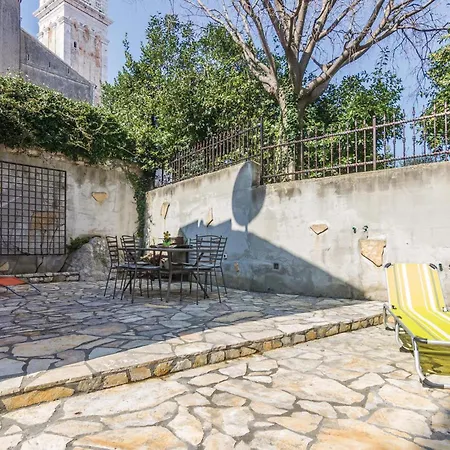 Cozy Home In Rovinj With Wifi Rovinj