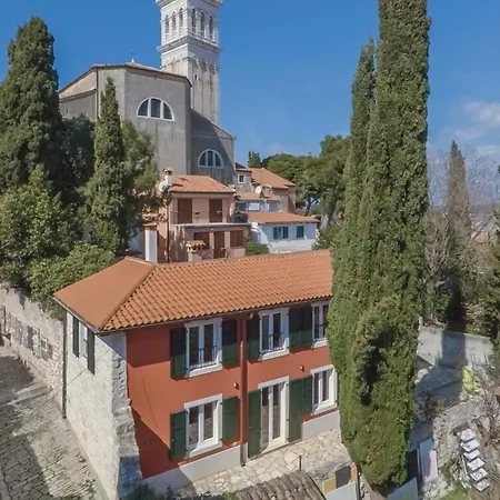 Cozy Home In Rovinj With Wifi